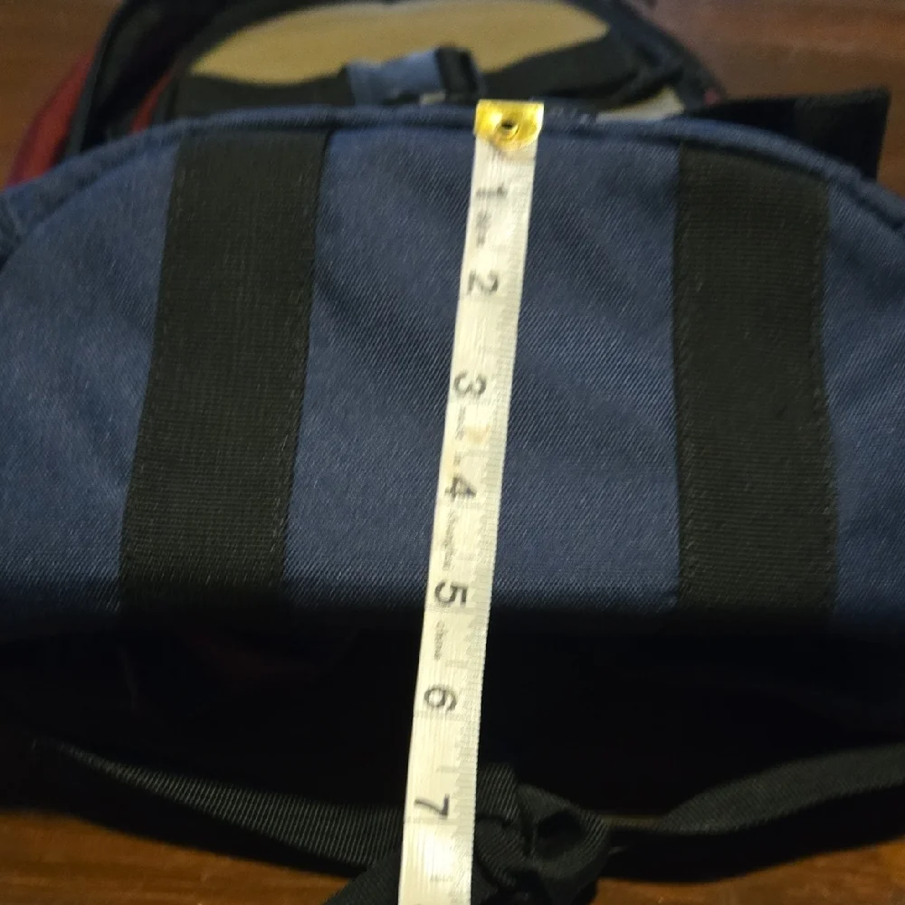 Volcom Multi-Tone Backpack (Bin18) - Picture 7 of 9